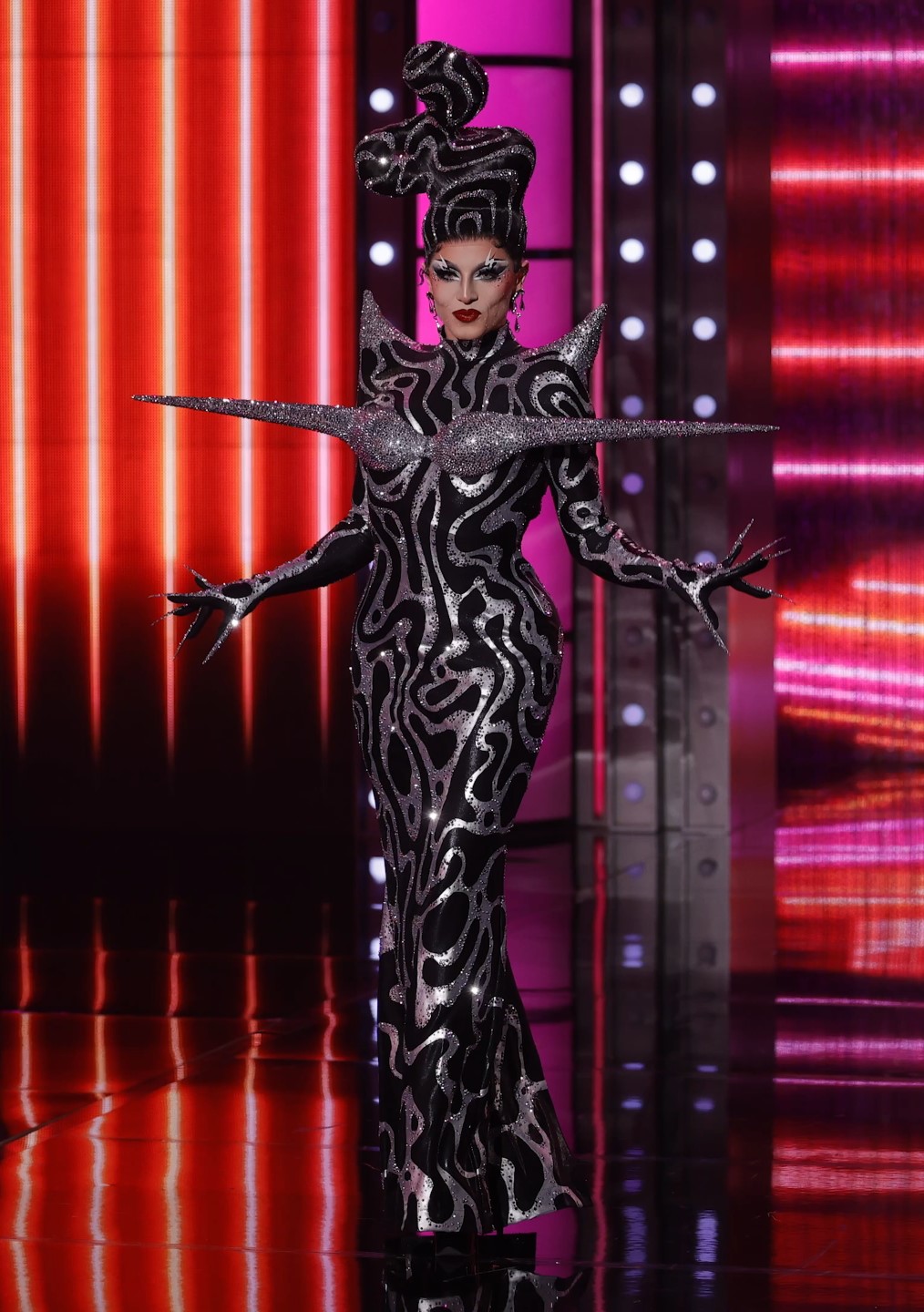 Nini Coco – Drag Excellence