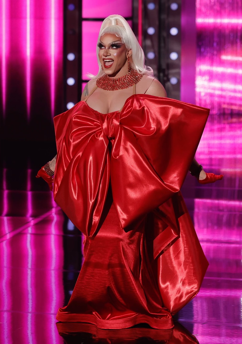 Mia Starr – Not Today, Satin