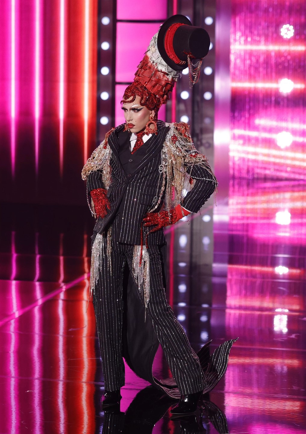 Discord Addams – Shake, Shake, Shake