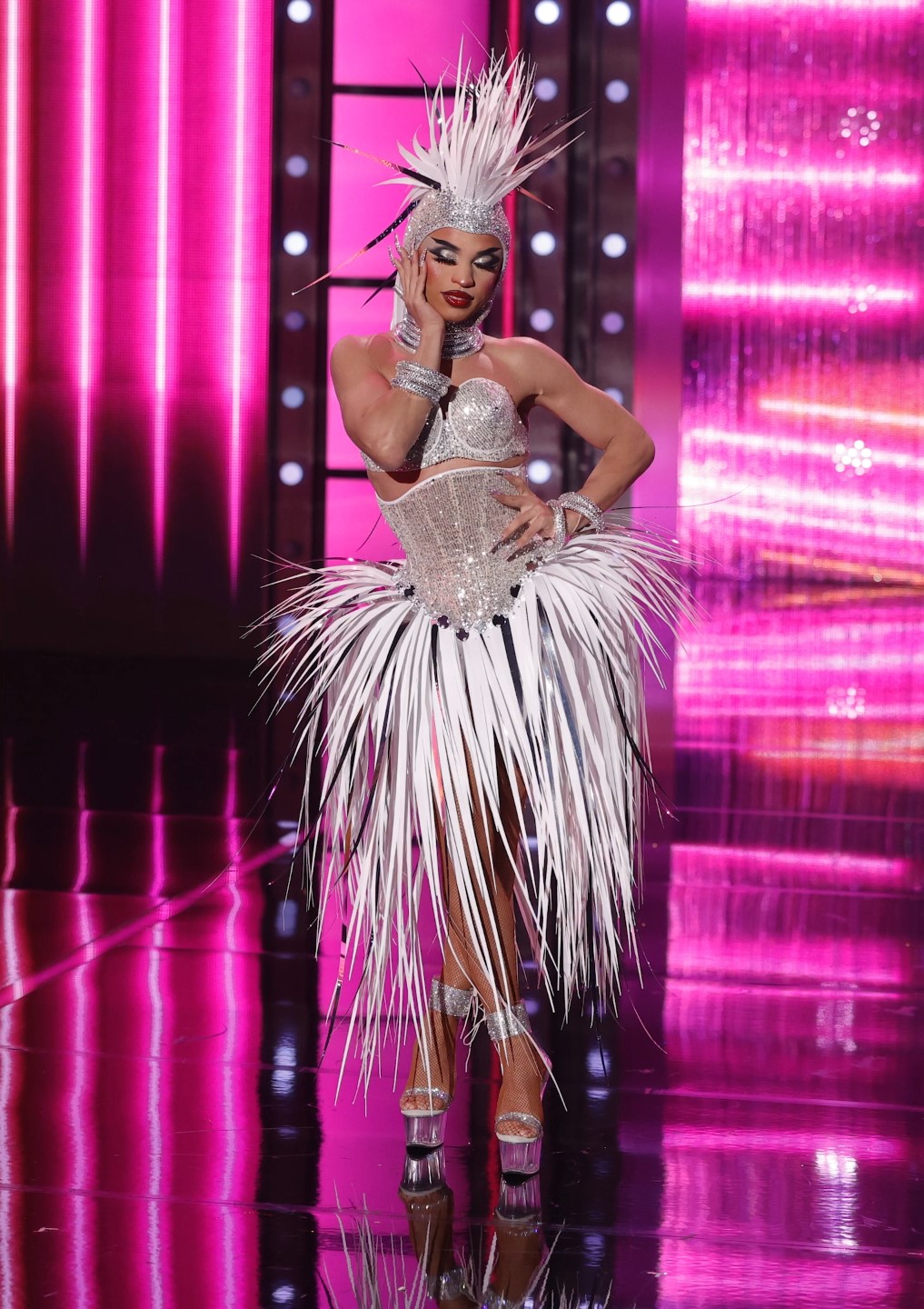 Juicy Love Dion – Shake, Shake, Shake